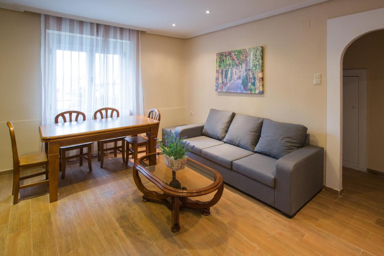 Apartamentos Turisticos Avila Villa Carmen III المظهر الخارجي الصورة